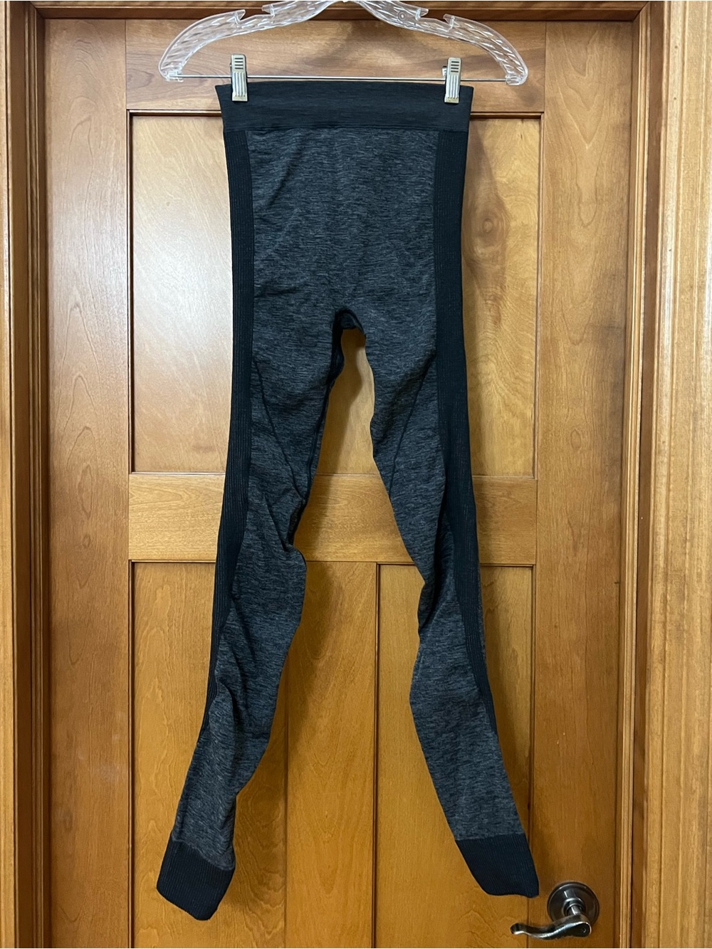 Lululemon Seamless Leggings Size 4 Gray Two Tone